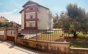 Bibinje Comfort & Style Apartment 1St Floor